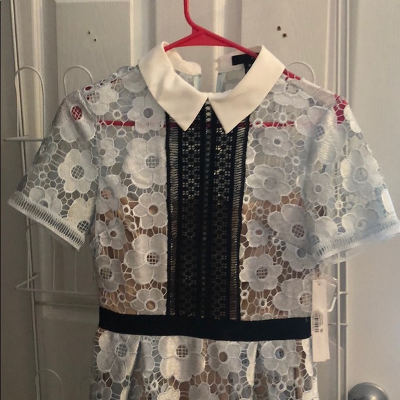 Blue lace dress - Picture 2 of 3